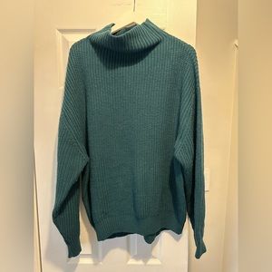 Wilfred aritzia XL green turtleneck knit sweater